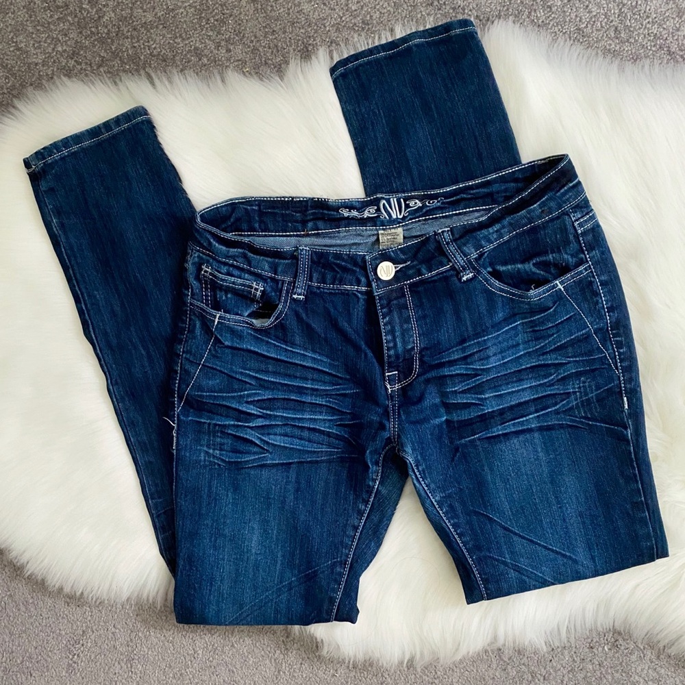 NV Dark Wash Slim Leg/Tapered Jeans - Size 13